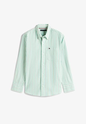 Langärmeliges mintgrünes Hemd mit weißen und pinken vertikalen Streifen, Brusttasche vorne und Tommy Hilfiger Logo auf der Tasche.