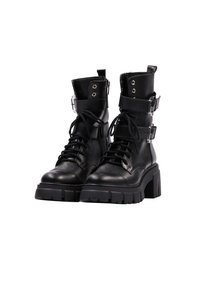 Botine negre cu șiret și talpă groasă, din piele, vârf rotunjit și catarame ajustabile; au înălțime de gleznă și închidere cu fermoar.