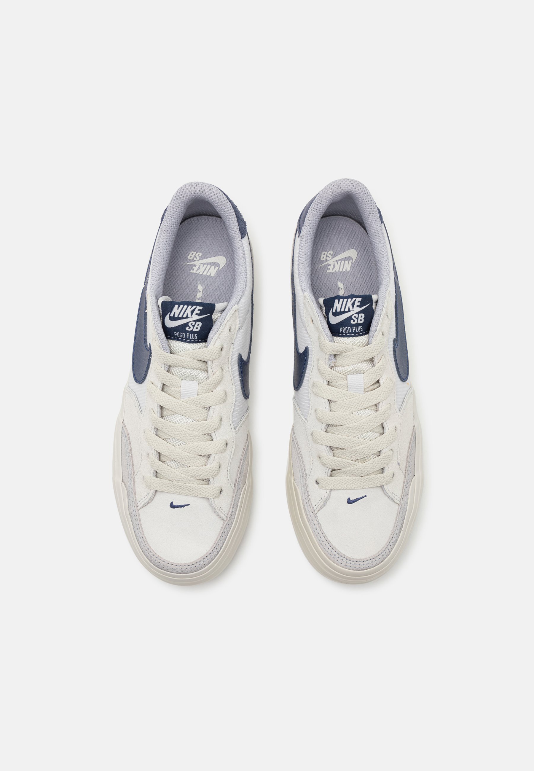 nike sb adversary midnight navy white