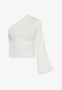 Kijelölve, wollweiss