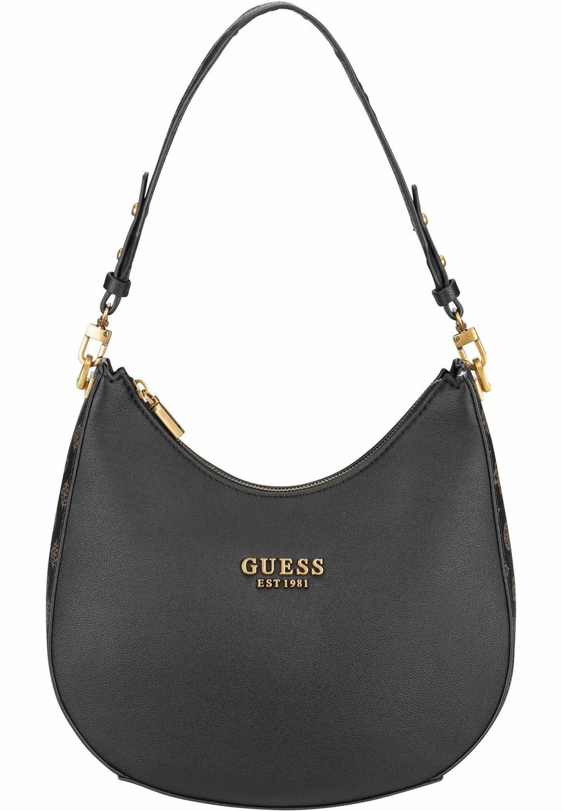 Sac à main GUESS noir en forme de croissant avec fermeture éclair dorée, bandoulière réglable et logo de marque doré "GUESS EST 1981" au centre devant.