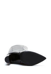 Derimod Botas mosqueteras - black