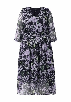 Zwarte midi-jurk met V-hals, doorschijnende driekwart mouwen, lavendel- en groen bloemenprint, geplooide taille en een gelaagde rok met een hoog-laag zoom.