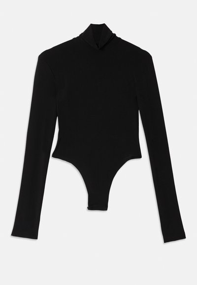 Čierny dlhý rukáv bodysuit vyrobený z elastického materiálu, s vysokým stojačikom a priliehavým strihom s tangá spodnou časťou.