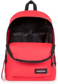 Eastpak OUT OF OFFICE - Dagryggsäck - bold taped