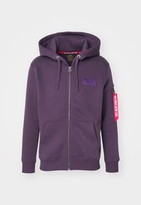 Unselected, plum