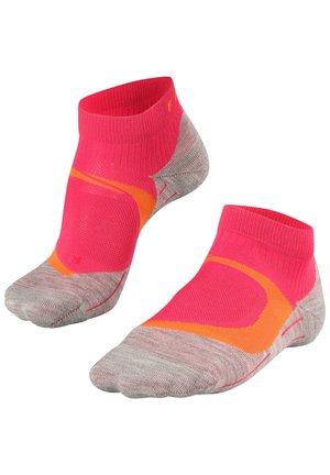 RU4 Cool Short Running medium cushioning - Chaussettes de sport - rose