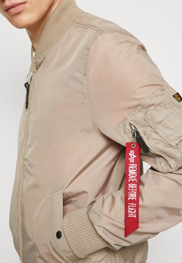 MA-1 - Bomber Jacket - vintage sand4