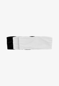 Nevybrané, black white
