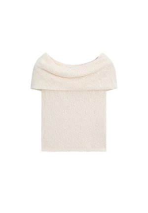 Pull en maille écru à épaules dénudées avec un large col plissé et un motif texturé sur tout le tissu.