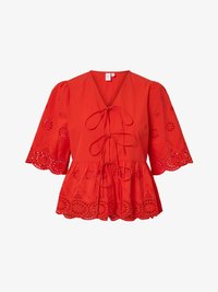 Unausgewählt, fiery red