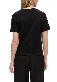 s.Oliver BLACK LABEL - T-shirt z nadrukiem