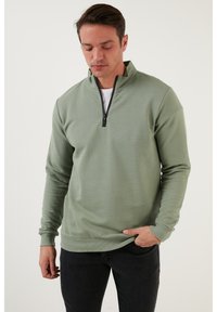 Buratti REGULAR FIT - Melegítőfelső - apple