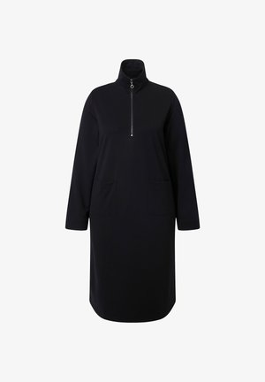 Schwarzes Kleid mit hohem Kragen, Frontreißverschluss, langen Ärmeln und zwei vorderen Taschen. Hergestellt aus einem glatten Stoff mit einer lockeren Silhouette.