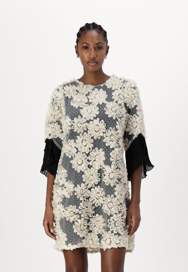 ROSEBBADALI DRESS - Cocktail dress / Party dress - cream