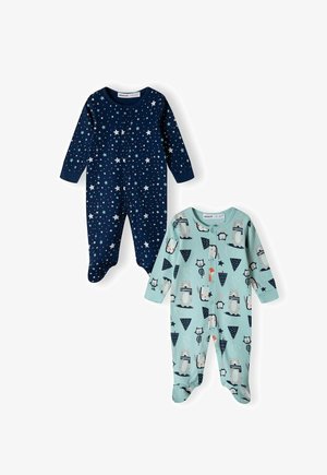 To baby heldragter: en marineblå med hvid stjerneprint, den anden lyseblå med dyreillustrationer og trekantede mønstre. Lavet af bomuldsmateriale.