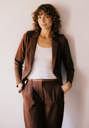 b.young RIZETTA - Blazer - chicory coffee