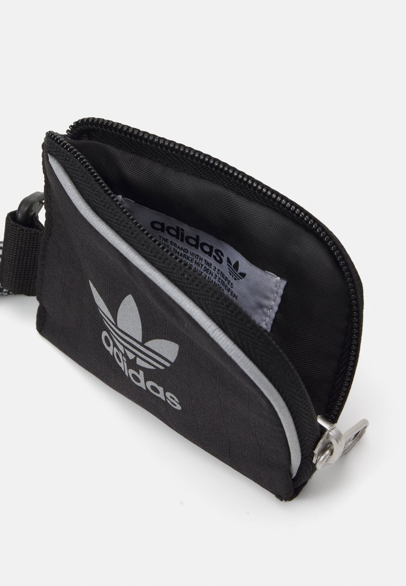 adidas gazelle silver green womens adidas Karate Lanyard