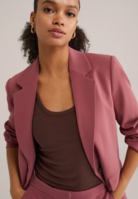 WE Fashion Blejzr - pink