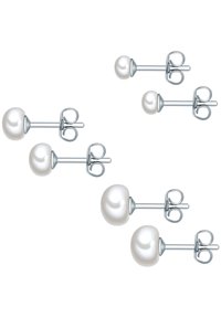 Pendientes de perlas con herrajes de plata. Perlas redondas y suaves de diferentes tamaños, con un cierre clásico de presión.