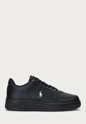 MASTERS COURT LEATHER SNEAKER UNISEX - Treniņu apavi - black