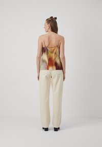 VILA VIKELLY SINGLET  - Top - camel