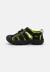 Keen - NEWPORT H2 YOUTH UNISEX - Pārgājienu sandales - black/lime green Miniatūras attēls 1