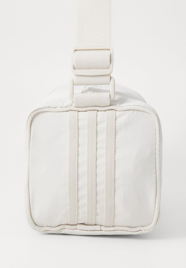 MINI DUFFEL - Handbag - alumina3