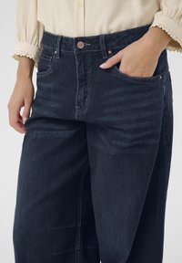 Cream BAHREN ANKL BALLOON - Jeans relaxed fit - garland dark blue denim