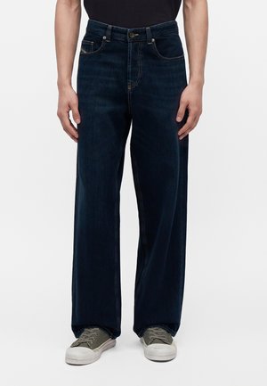 Diesel, Džínsy voľného strihu - 01