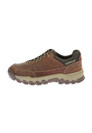 BASKETS BASSES THRESHOLD - Sneakers laag - marron