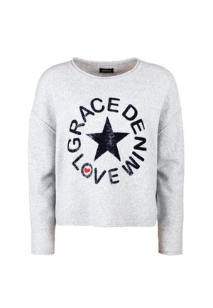 Gray cropped sweatshirt with long sleeves, featuring a black star design and text "GRACE DENIM LOVE" in bold, embroidered letters.