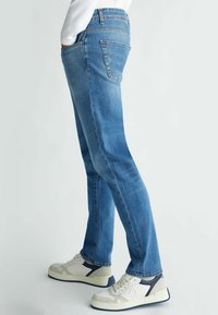 LIU JO SLIM-FIT - Straight leg jeans - blue denim