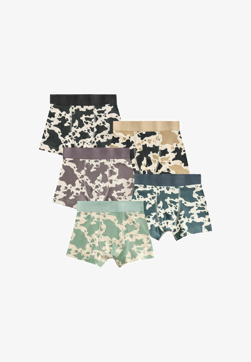 Cinq paires de boxers pour hommes avec des motifs vache en noir, beige, gris, bleu et vert, disposées en éventail.