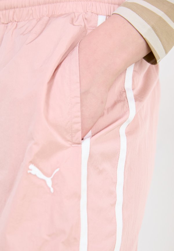 MODERN DELIGHT TRACK PANTS - Tracksuit bottoms - rose quartz4