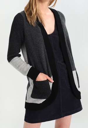 Vest - grey