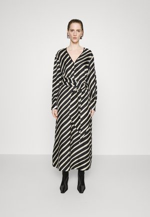 House of Dagmar V NECK DRESS - Sukienka koktajlowa