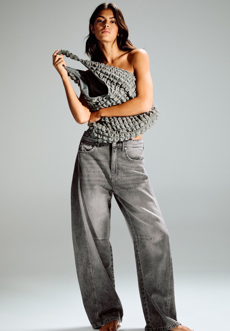 PULL&BEAR SHOPPER - Shoppingväska - grey