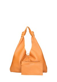 Ampia borsa hobo morbida in pelle arancione texturizzata con tracolla annodata, dotata di una piccola tasca staccabile con cerniera.