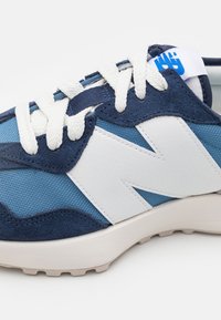 New Balance Sneakers - blue