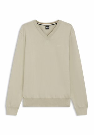 Beige lange mouw V-hals trui met geribbelde manchetten en zoom, met een klein geborduurd "BOSS"-logo op de borst en het binnenlabel.