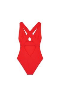 Maillot de bain une pièce rouge avec un design en forme de V, des bretelles croisées au dos, et une texture de tissu lisse et extensible.