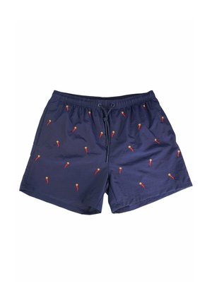 Costume da bagno pantaloncino blu navy con fascia elastica e coulisse, decorato con piccoli motivi di peperoncino rosso su tutta la superficie.