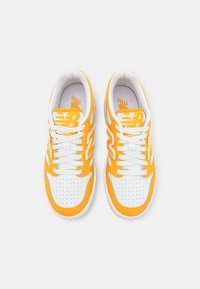 New Balance 480 - Tenisice - yellow/white