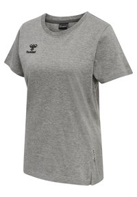 Grå T-shirt med kort ärm i mjukt tyg, med rundad hals, sidoöppningar och en svart logotyp på bröstet.