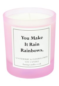 Flamingo Candles CANDLE - Geurkaars - you make it rain rainbows - pink gooseberry & elderflower