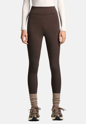 - Legginsy do biegania