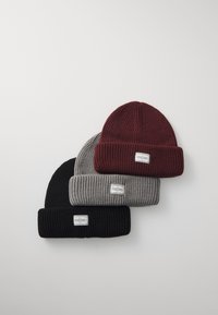 Unselected, black/grey/dark red