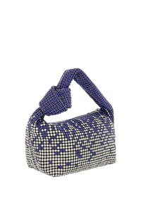 Perlenhandtasche mit einem Knotenhenkel, der ein Muster aus blauen und silbernen Perlen aufweist. Kompakt, rechteckige Form mit einer strukturierten Oberfläche.