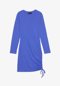 Επιλέχθηκε, blue